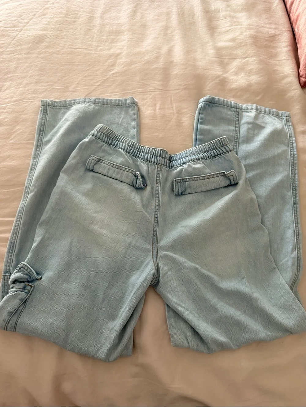 Buckle worn few